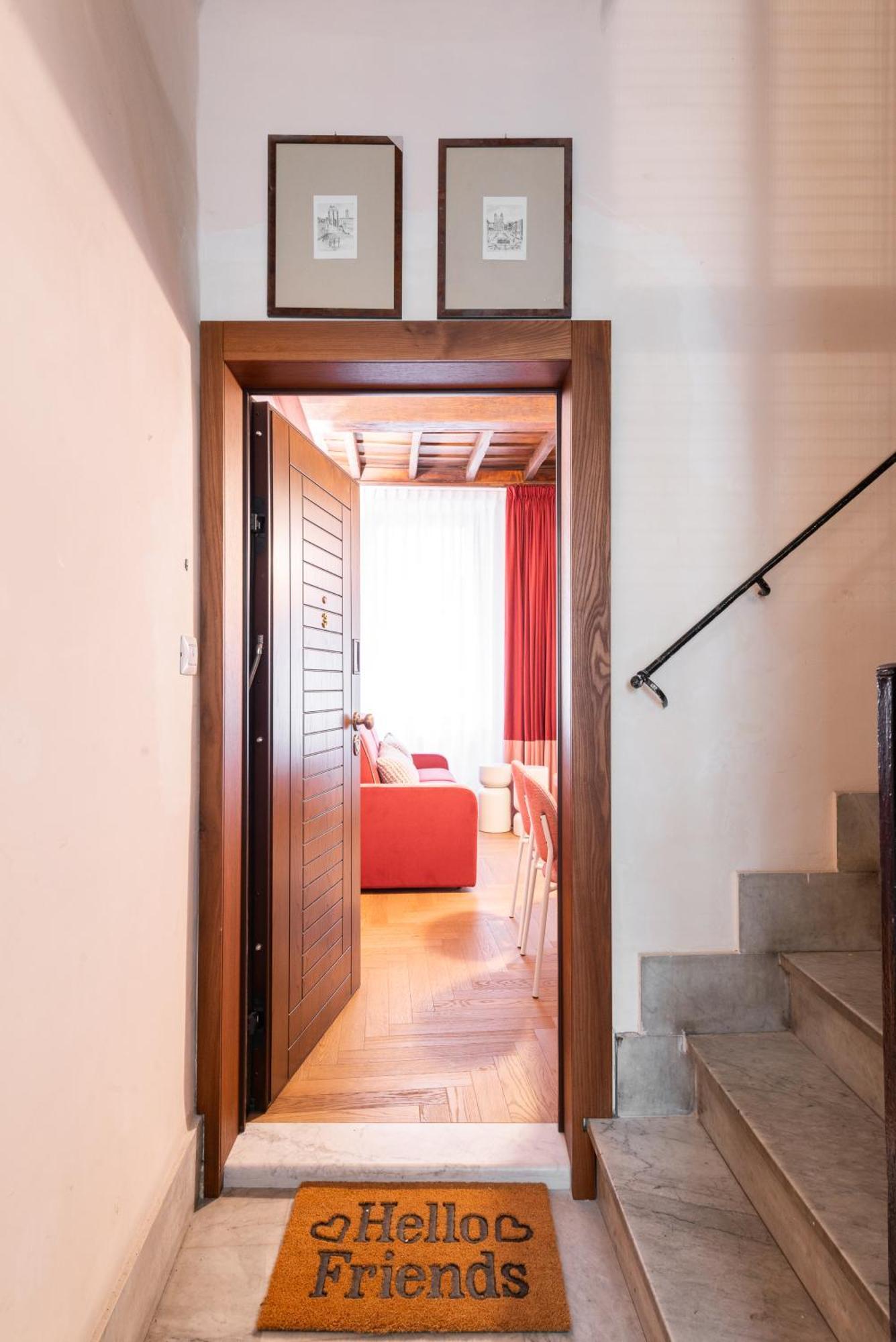 My Trevi Suite & Apartment Рим Екстер'єр фото