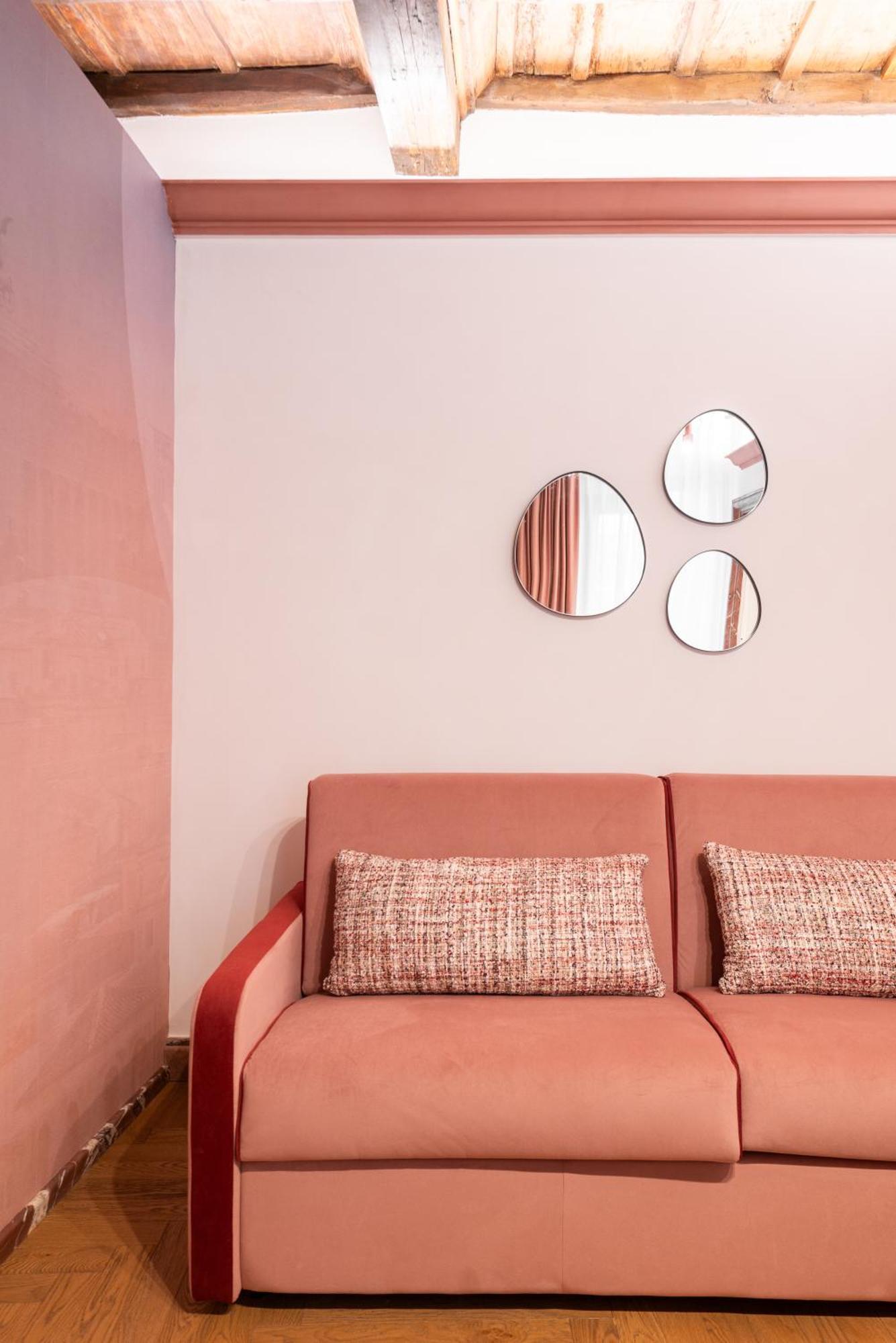 My Trevi Suite & Apartment Рим Екстер'єр фото