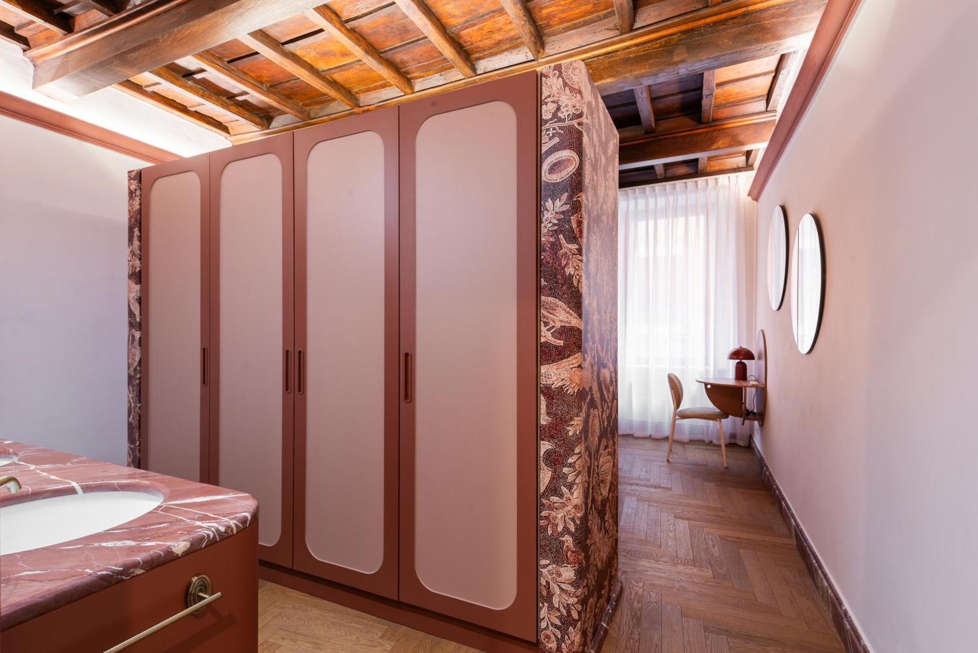 My Trevi Suite & Apartment Рим Екстер'єр фото