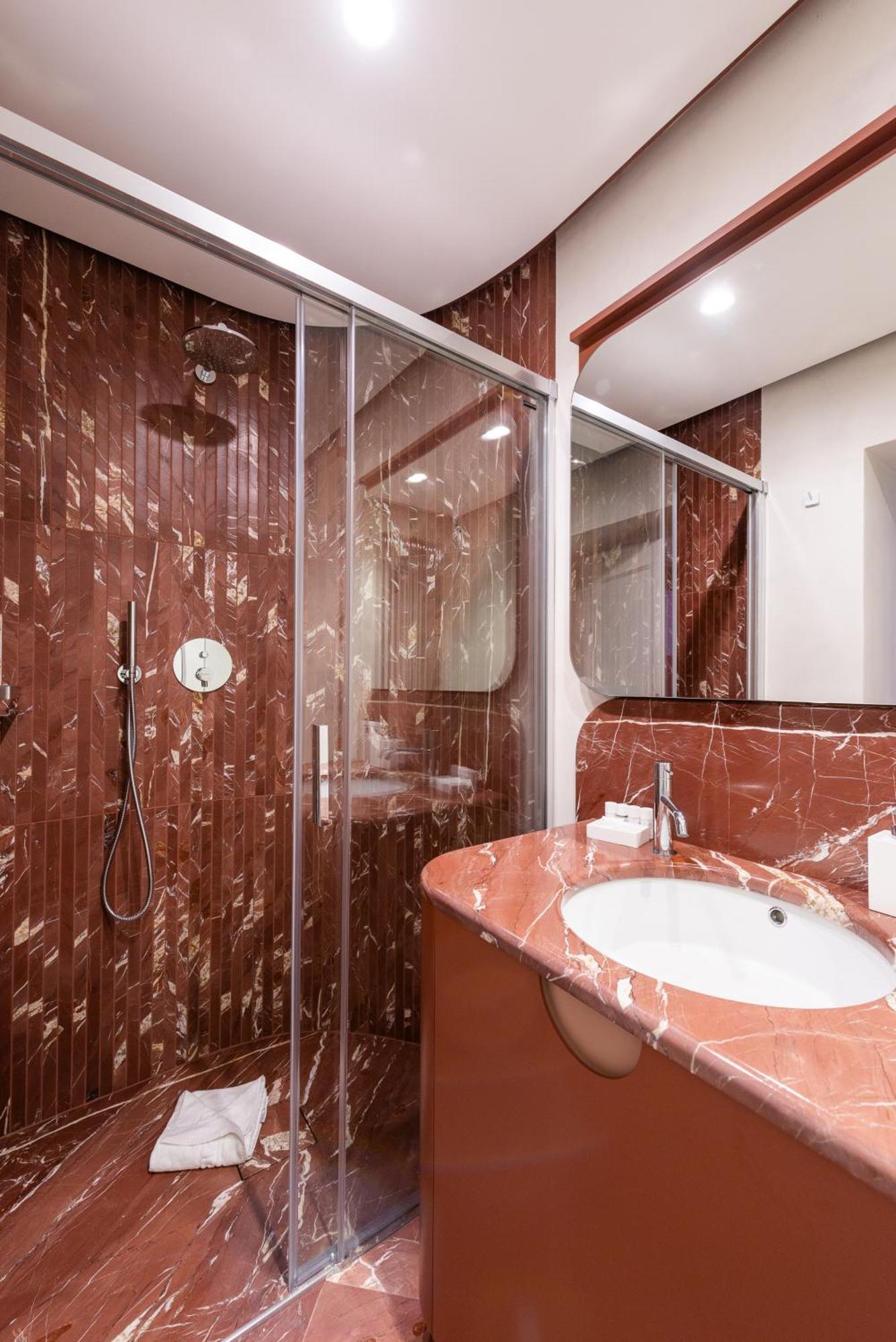 My Trevi Suite & Apartment Рим Екстер'єр фото